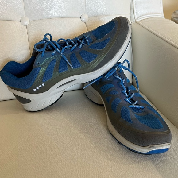 ECCO Biom performance sneaker - Picture 2 of 8